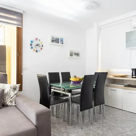 Apartment Home2book Paradise Playa Vistas, Terrace & Wifi Los Cristianos (Tenerife)